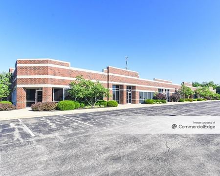 Office space for Rent at 4435 Aicholtz Road in Cincinnati
