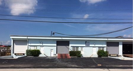 Photo of commercial space at 2511 NE 4th Avenue in Pompano Beach