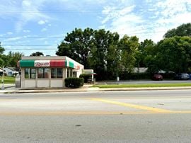 1,359 SF Freestanding Restaurant / Retail Building For Sale in Central Springfield