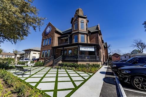 Braun Enterprises - Urban Office - Heights Mansion