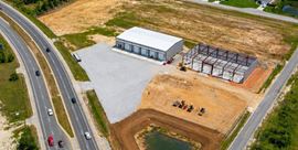 High Visibility Warehouse w/ Yard