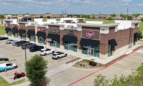 Victory Shops at Lake Ridge