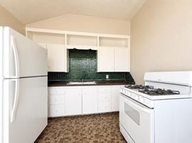 Flexible 4-Unit Property Opportunity in Midland