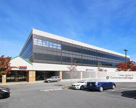 Seven Oaks Shopping Center