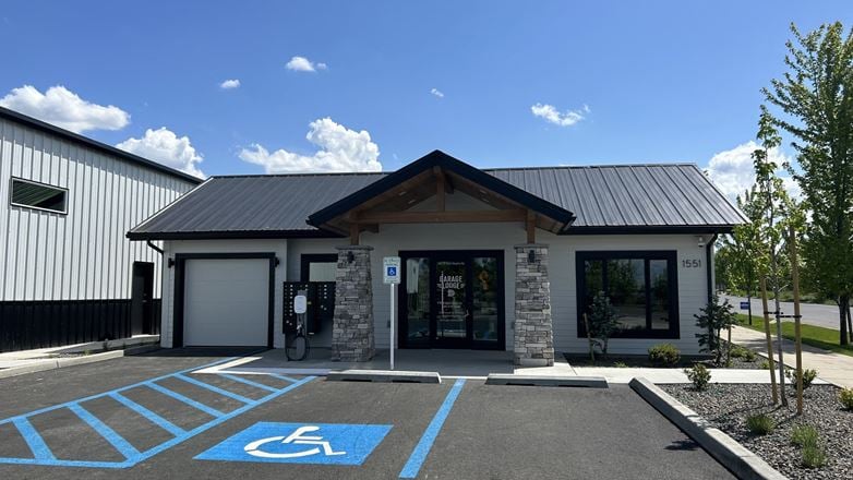 Garage Lodge - 24' x 50'