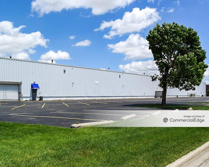 6751 South Sayre Avenue, Bedford Park Industrial Space For Lease