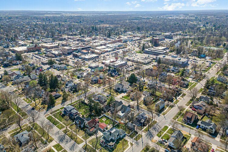 Plaza at Mission and Pickard