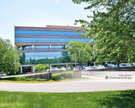 Lake Fairfax Business Center VII