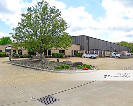 Commercial space for Rent at 17200 Foltz Industrial Pkwy in Strongsville