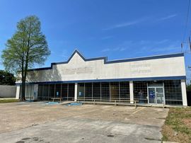 Former Aaron's For Lease