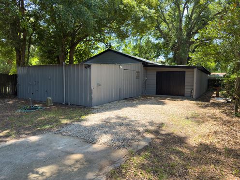 HC/LI Zoned Warehouse Near Downtown Pensacola