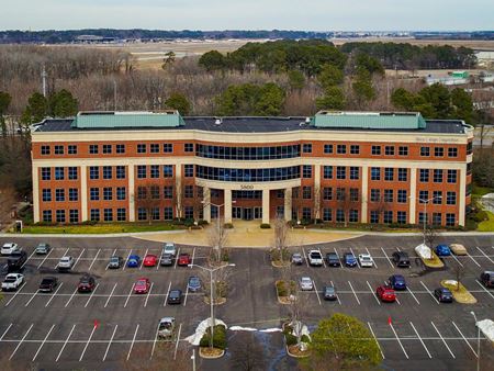 11637 SF Suite 102 Professional Office Space in Norfolk, VA 23502 (1 YEAR FREE FOR RENT ON BASE RENT IN A 5 YEARS LEASE) - Norfolk
