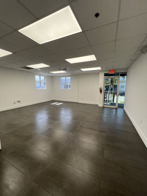 5055 NW 74th Ave #4 - 4,300 SF 