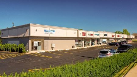 Retail space for Rent at 1554 - 1580 Bloomingdale Rd in Glendale Heights