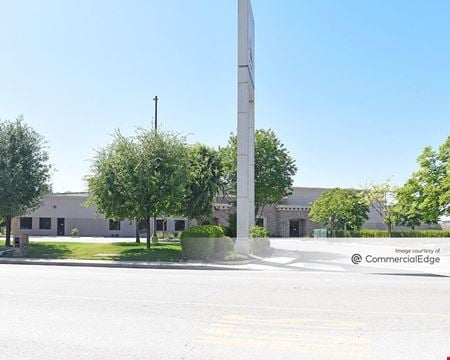 Photo of commercial space at 3401 North Sillect Avenue in Bakersfield