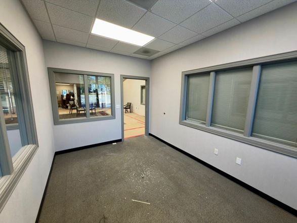 Freestanding 8,461 SF Office Building | 2.06 Acres