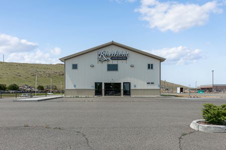 Photo of commercial space at 4771 W Van Giesen St in West Richland