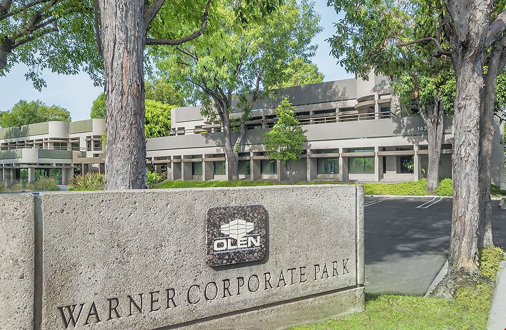 Warner Corporate Park
