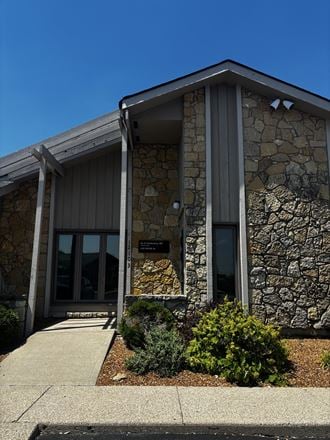 12103 Sheraton Lane
