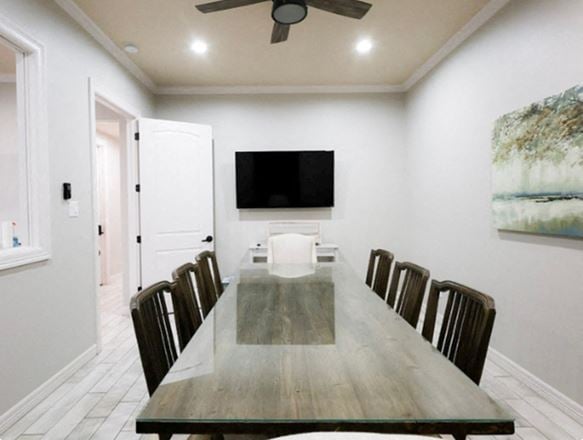 Magnolia Woods Office Suites and Meeting Space - 16915 Walden Rd