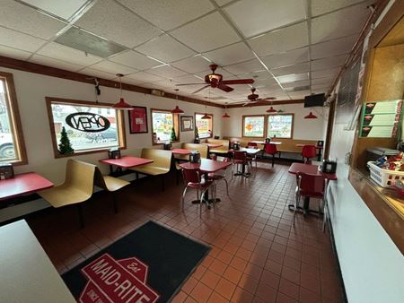 Retail space for Sale at 621 1st Ave SW in Cedar Rapids
