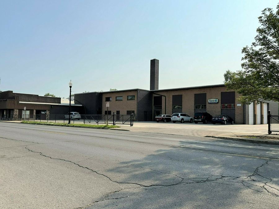 Calhoun Historic District Manufacturing & Office Facility