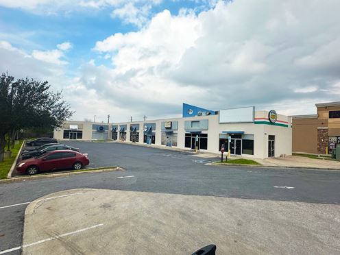 1328 S Jackson Rd