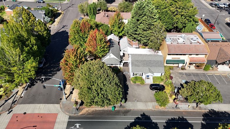 4775 & 4795 SW Watson Ave