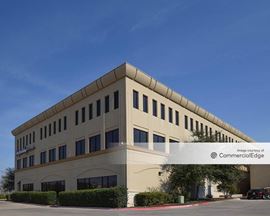 Stonebriar Commons on Legacy Buildings 1 & 8