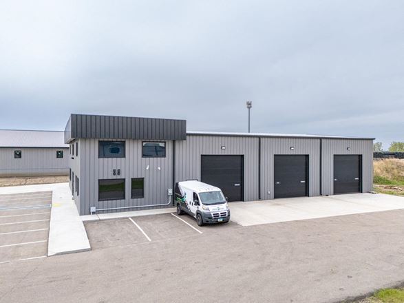 2022 Commercial Shop For Sale