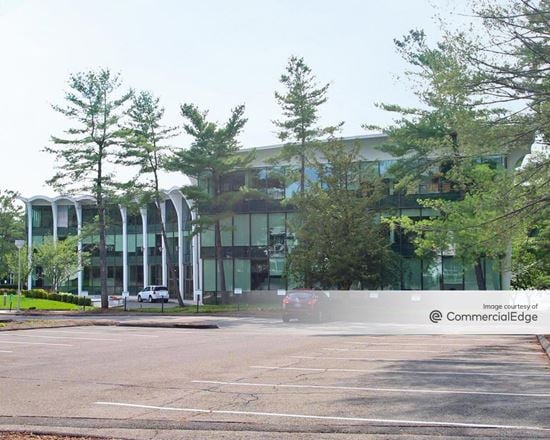High Ridge Park Corporate Center - 4 High Ridge Park