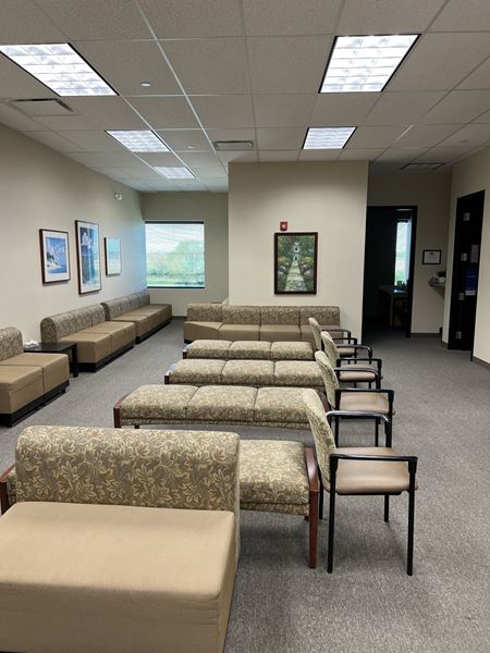 Photo of commercial space at 1331 W. 75th Street in Naperville