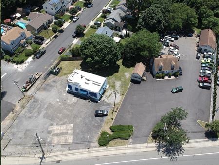 Photo of commercial space at 309 & 315 Sunrise Highway in Lindenhurst