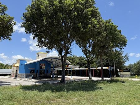 Retail space for Rent at 201 N Congress Ave in Lake Park