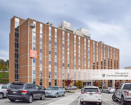 UPMC Passavant McCandless Campus - Medical Buildings S & T - Pittsburgh