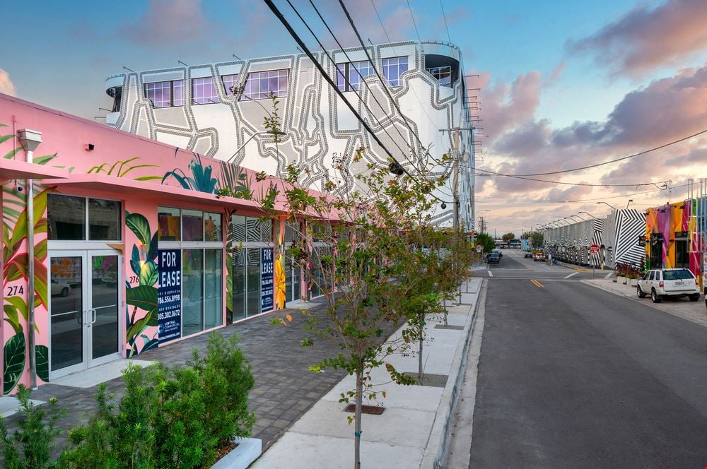 274 NW 27 ST