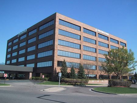 5353 Wayzata Office Center - St. Louis Park