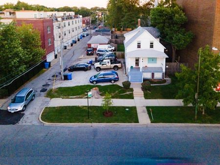 Photo of commercial space at 6943 North Western Avenue in Chicago