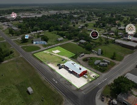 Retail space for Sale at 23473 FM 39 in Iola