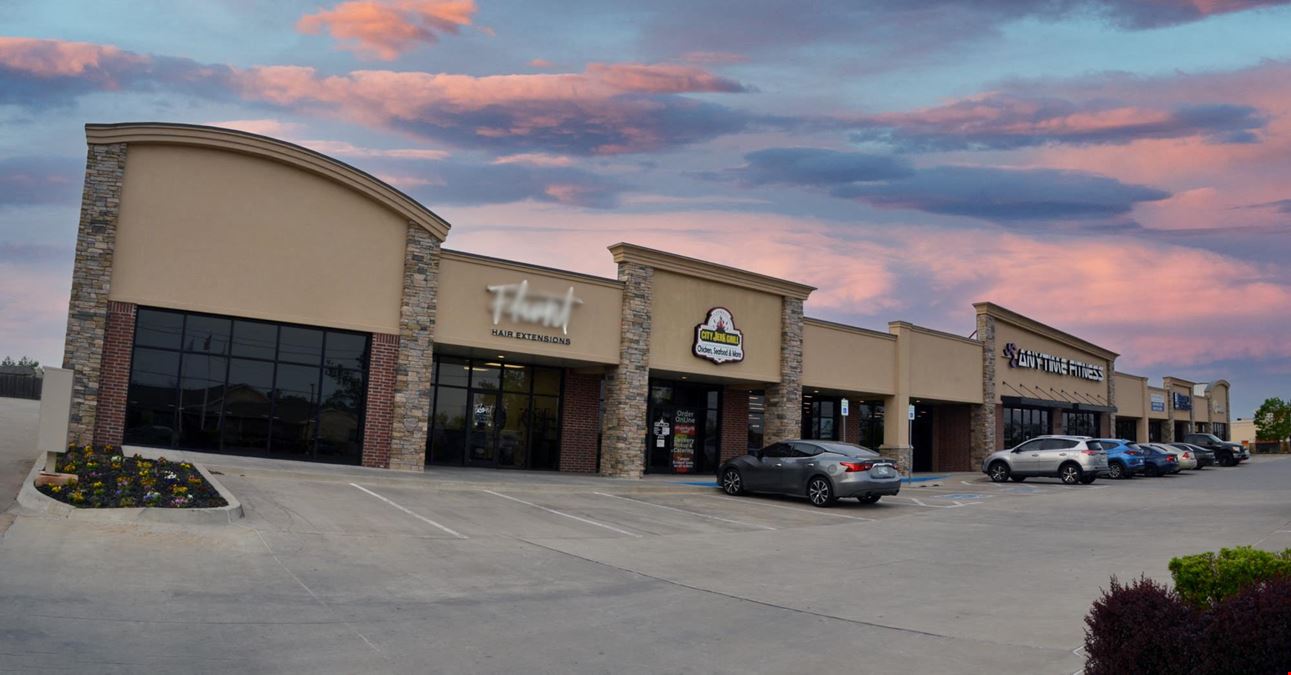 Shadowlake Retail Plaza