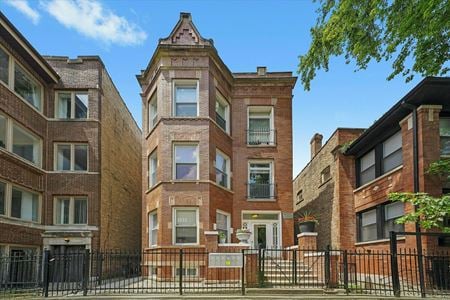 Photo of commercial space at 1118 N. Oakley Blvd. in Chicago