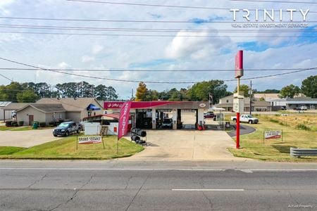 Photo of commercial space at 2602 Ferrand St in Monroe