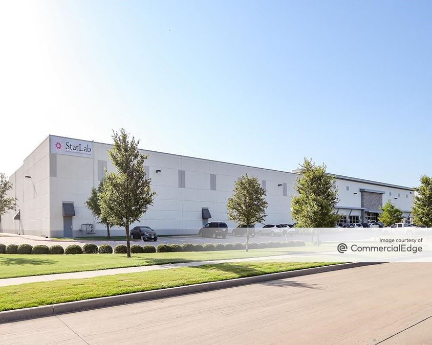 StatLab Headquarters 2090 Commerce Drive, McKinney, TX Industrial