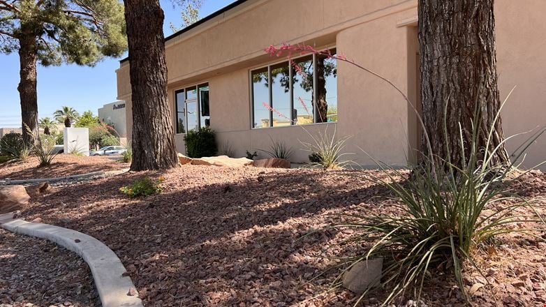 4520 S Pecos Rd