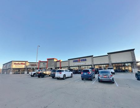 Retail space for Rent at 2012 NW 178th St in Edmond