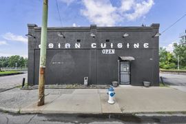 526 W Center St