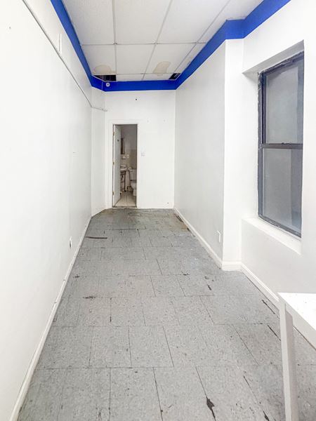Retail space for Rent at 347 Linden Street in Brooklyn