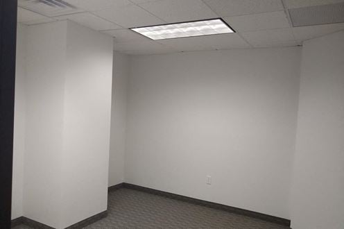 Workstyle Flexible Spaces - 13601 Preston Rd