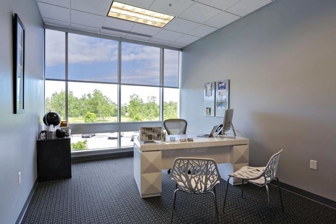 300 Airborne Parkway