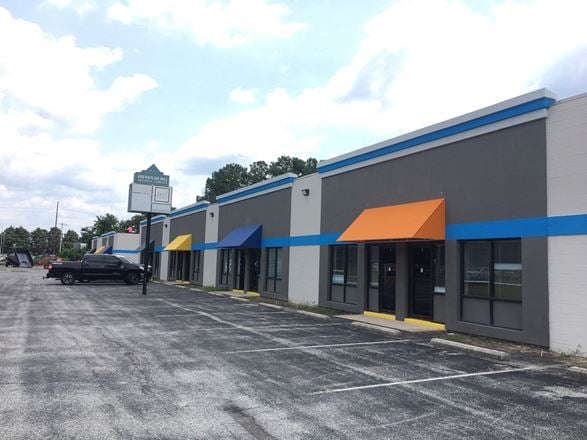Naylor Mill Complex for Lease